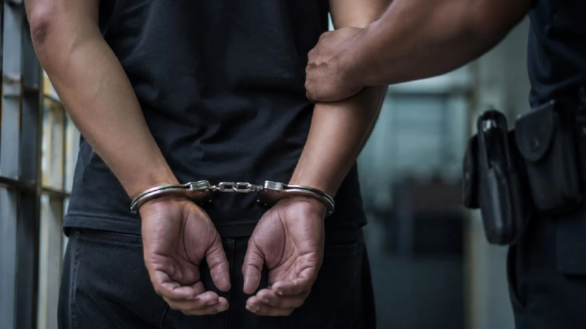 Five held after missing teenage cousins found safe in Machang