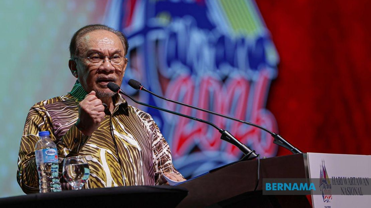 PM Anwar Endorses Nallini as MMC Chair to Boost Media Council's Credibility