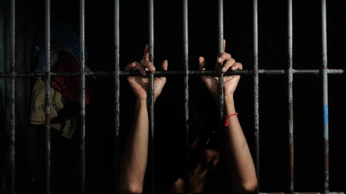 Japanese mother seeks damages over daughter's death in custody, reigniting 'hostage justice' debate