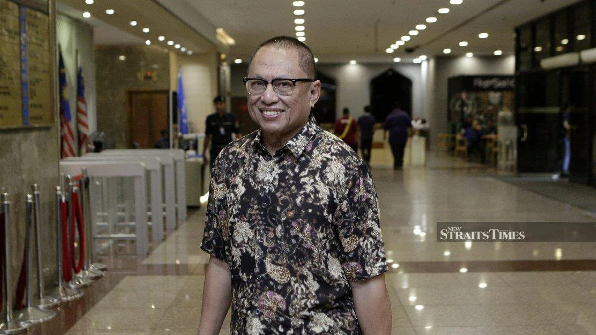 Police Investigation Launched Into Puad Zarkashi's 3R Remarks as Complaints Mount