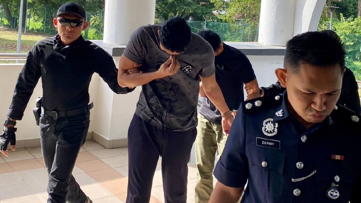 Two Soldiers Charged with Smuggling Myanmar Nationals Across Malaysia-Thailand Border