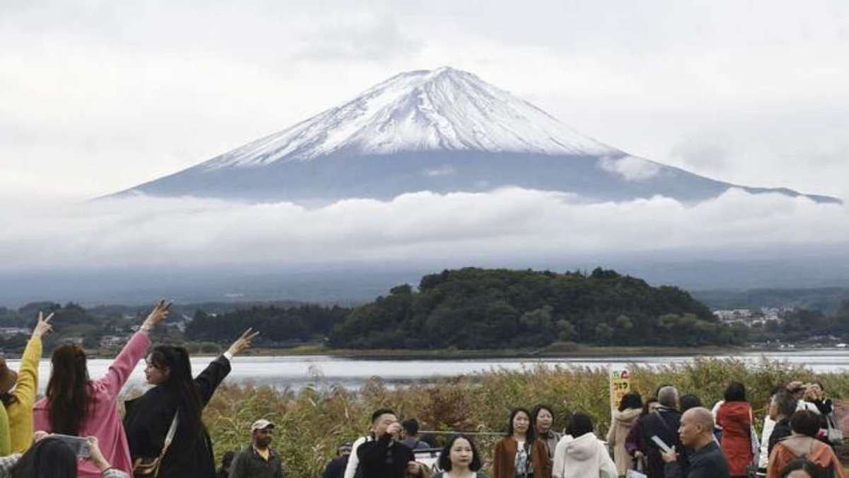 Japan Records Alarming Surge in Mountain Stranding Incidents, with Foreign Visitors at Historic High