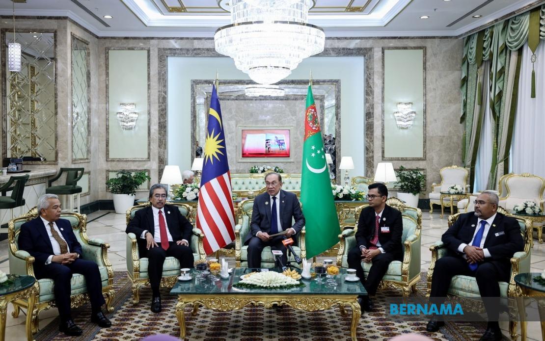 Anwar's Turkmenistan Visit Marks Strategic Push into Central Asian Energy Cooperation