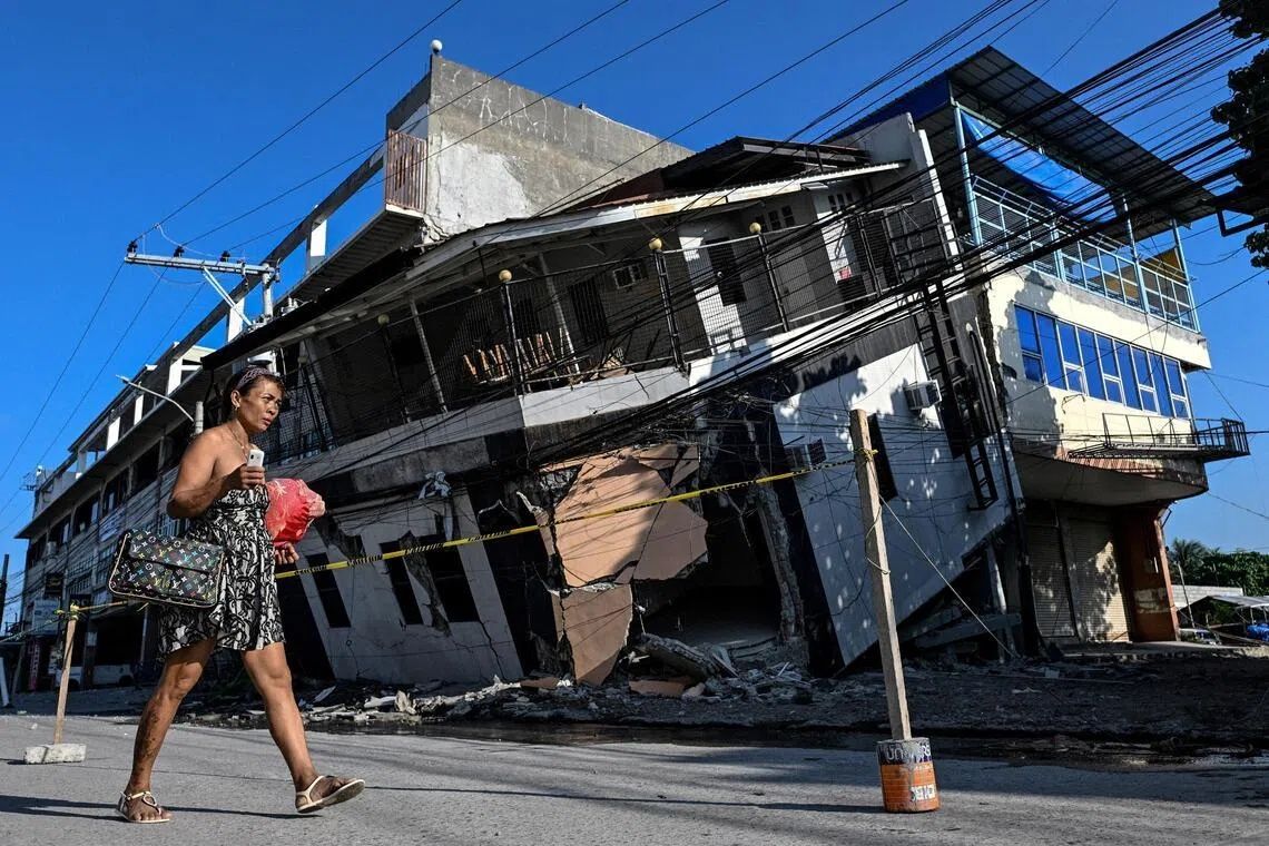Philippines Quake Rewrites Coastline, Leaving Fishing Communities in Limbo