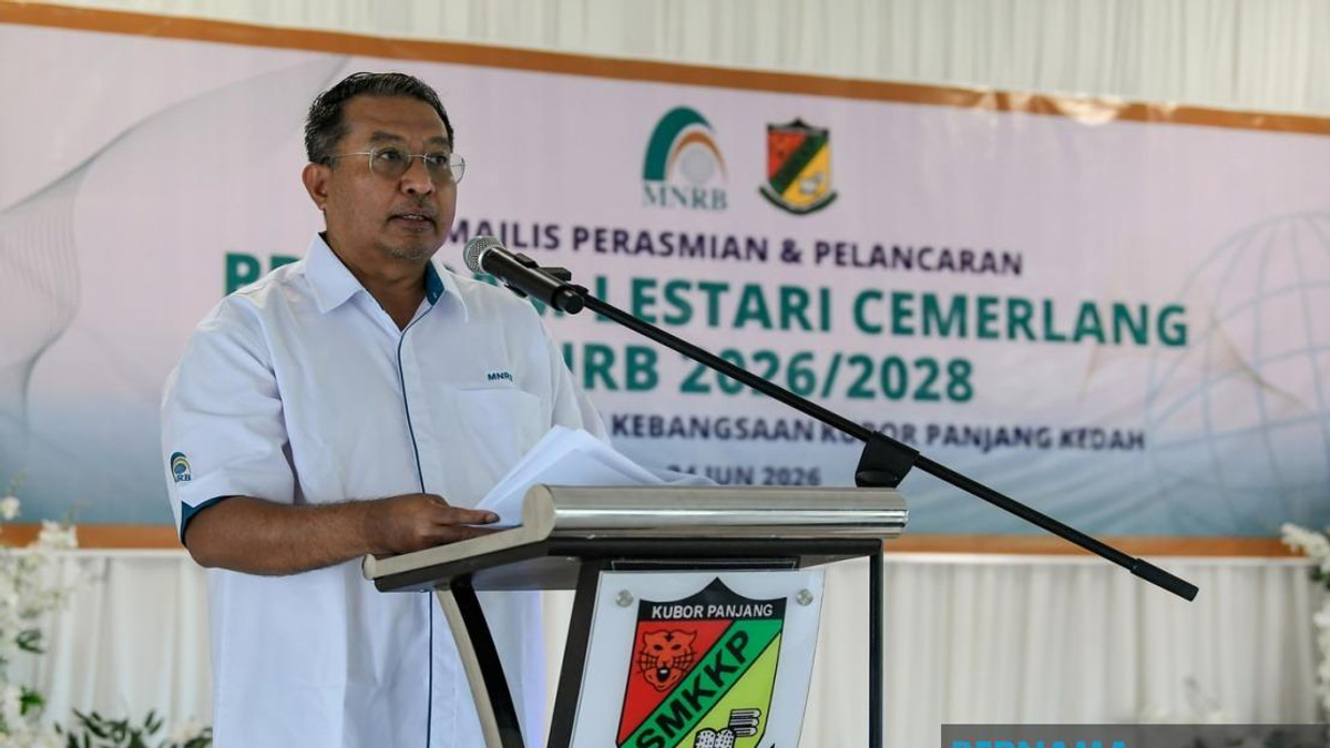 MNRB Invests Nearly RM600,000 in Student Development Across Six Schools