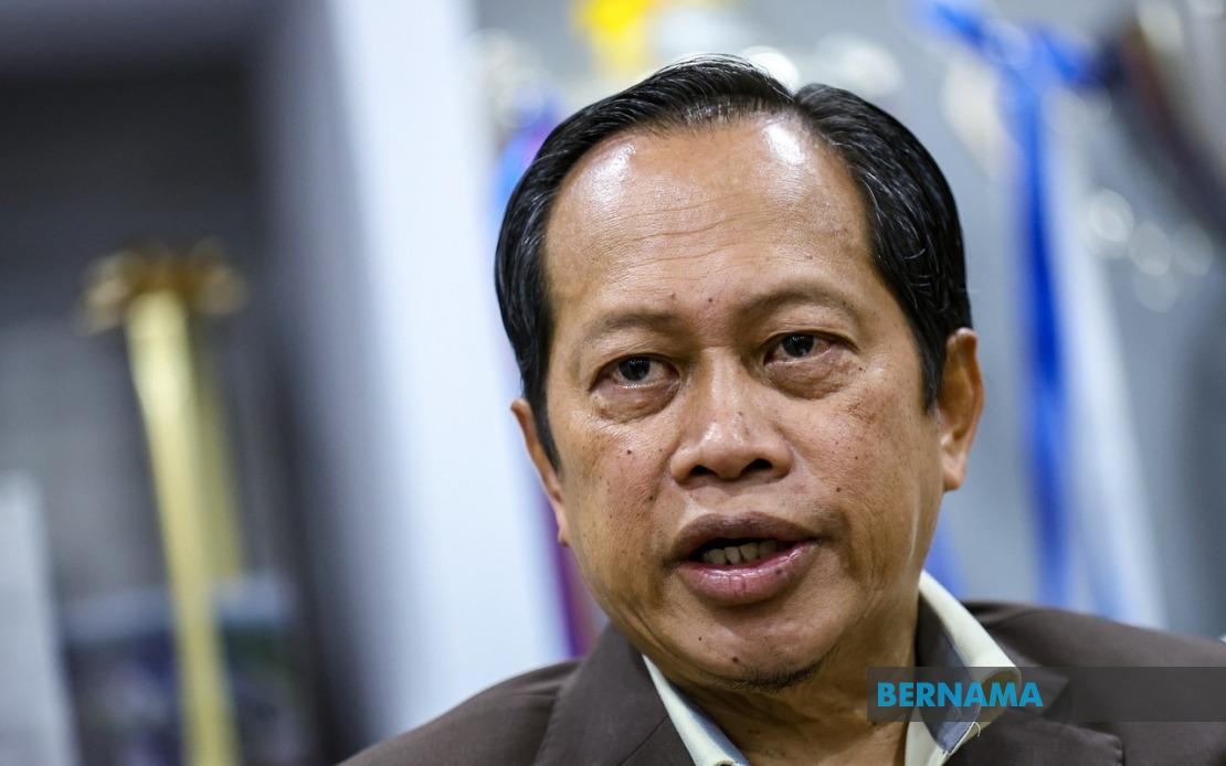 Ahmad Maslan Steps Aside From Johor Election Contest