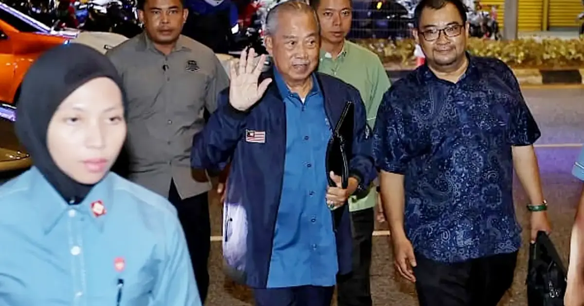Muhyiddin and Bersatu Leadership Convene Over Coalition Crisis After PAS Exit