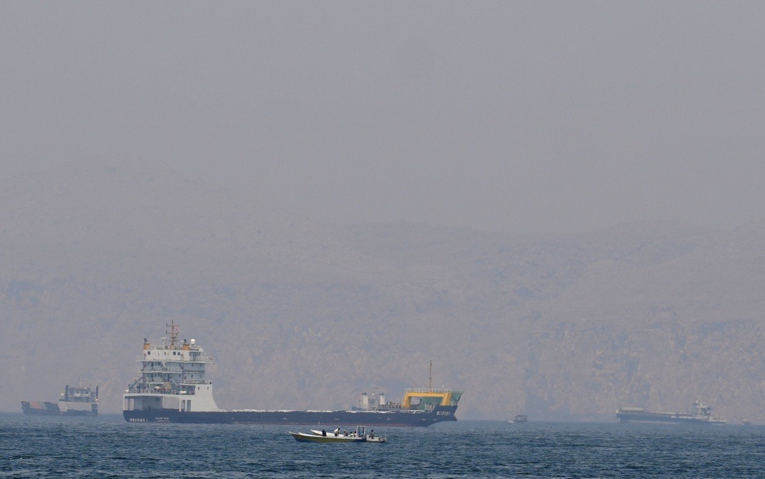 Trump Pledges No Tolls in Strait of Hormuz During 60-Day Ceasefire, Threatens US Fees Later