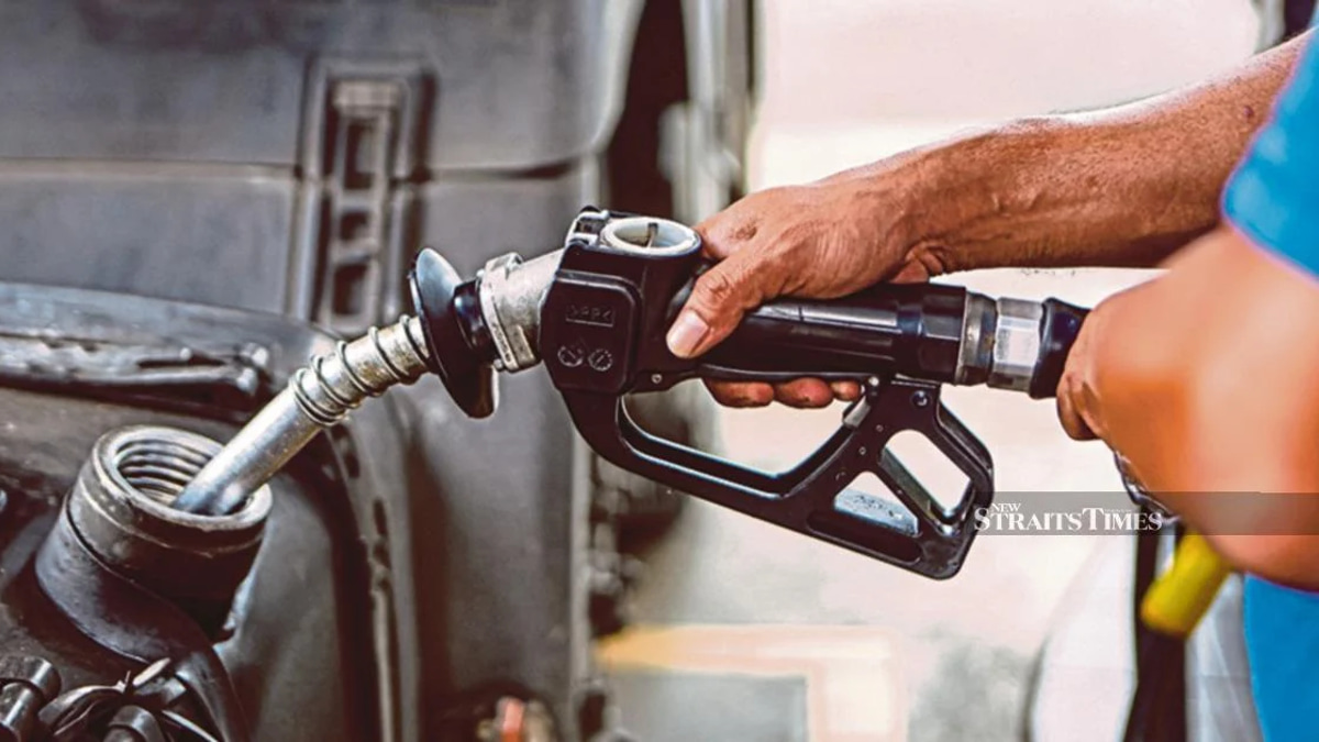Government Cuts Subsidised Diesel Price to RM2.10 From July Amid Subsidy Reform Push