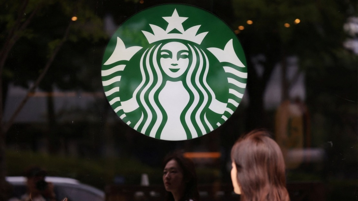 Starbucks South Korea Shuts All Outlets for Staff History Training After Marketing Disaster