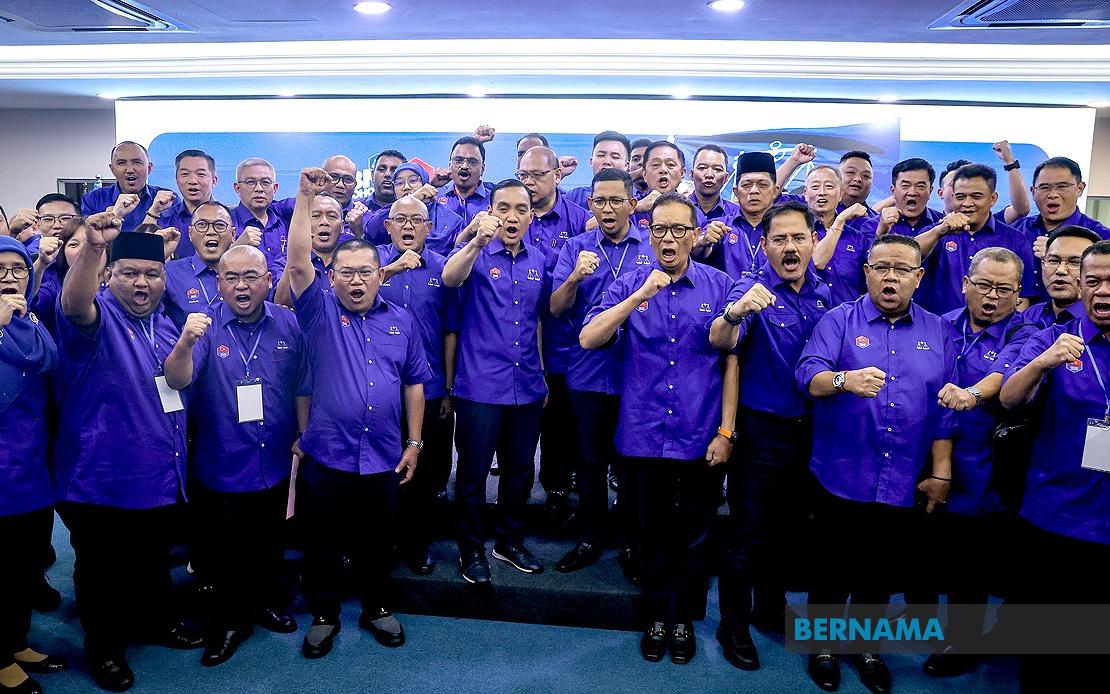 Johor BN Fields Mix of Incumbents and Fresh Faces for 16th State Election