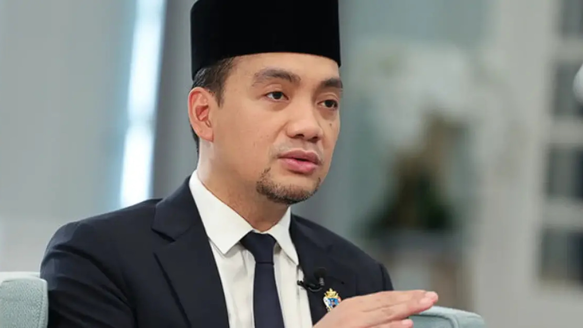 Johor's Dissolution is Constitutional Process, Not Royal Overreach, Says Onn Hafiz