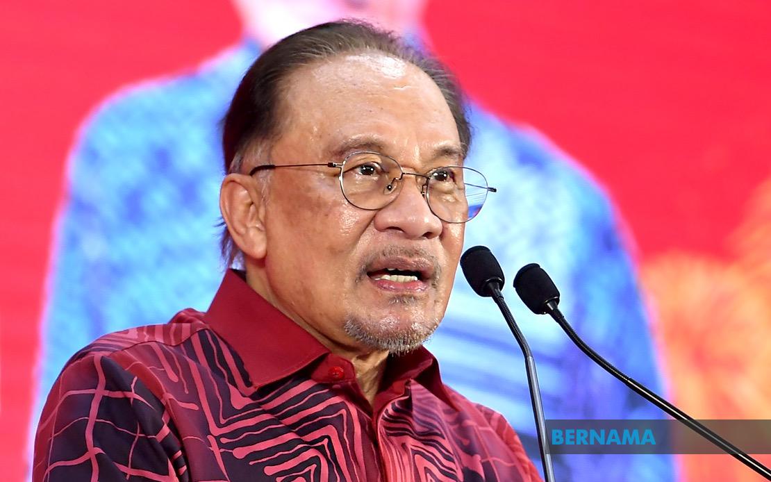 PM Anwar Maintains Strong Approval as Malaysians Show Cautious Optimism, Merdeka Center Finds