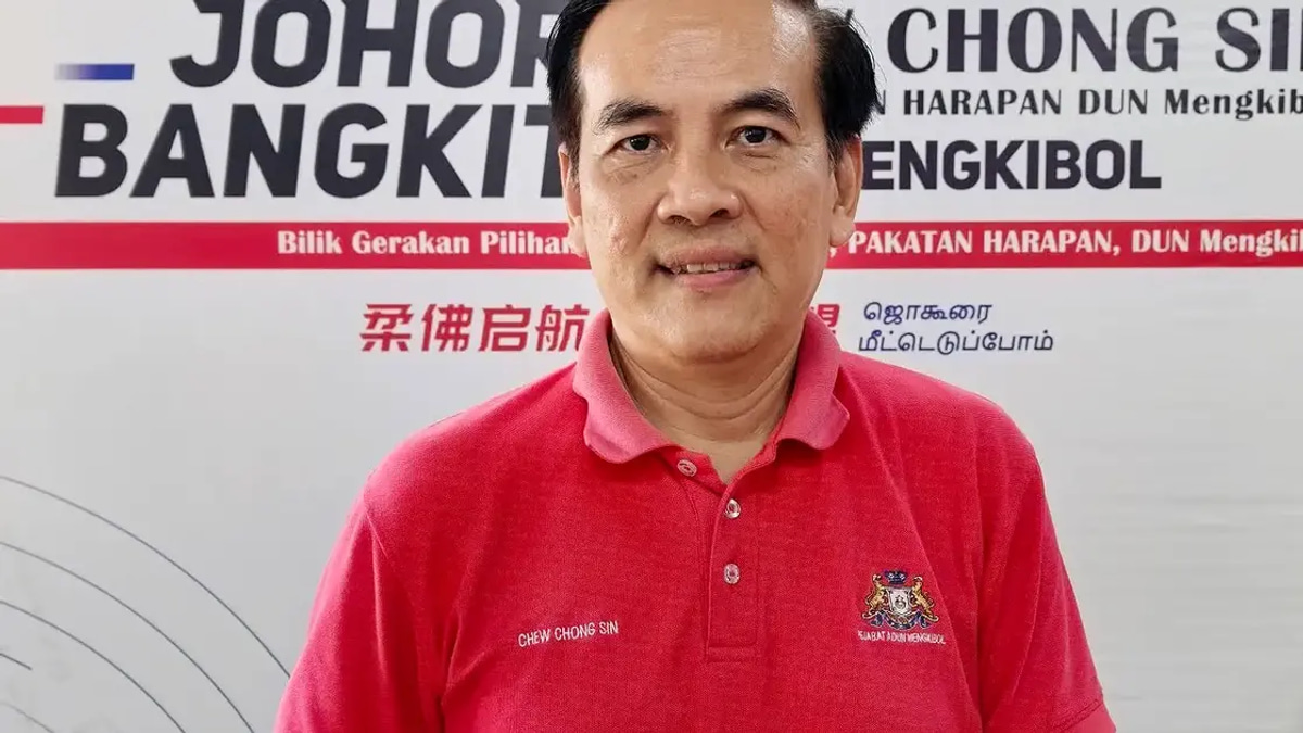 Former DAP Lawmaker Alleges Secret Alliance Between BN and PN to Control Johor