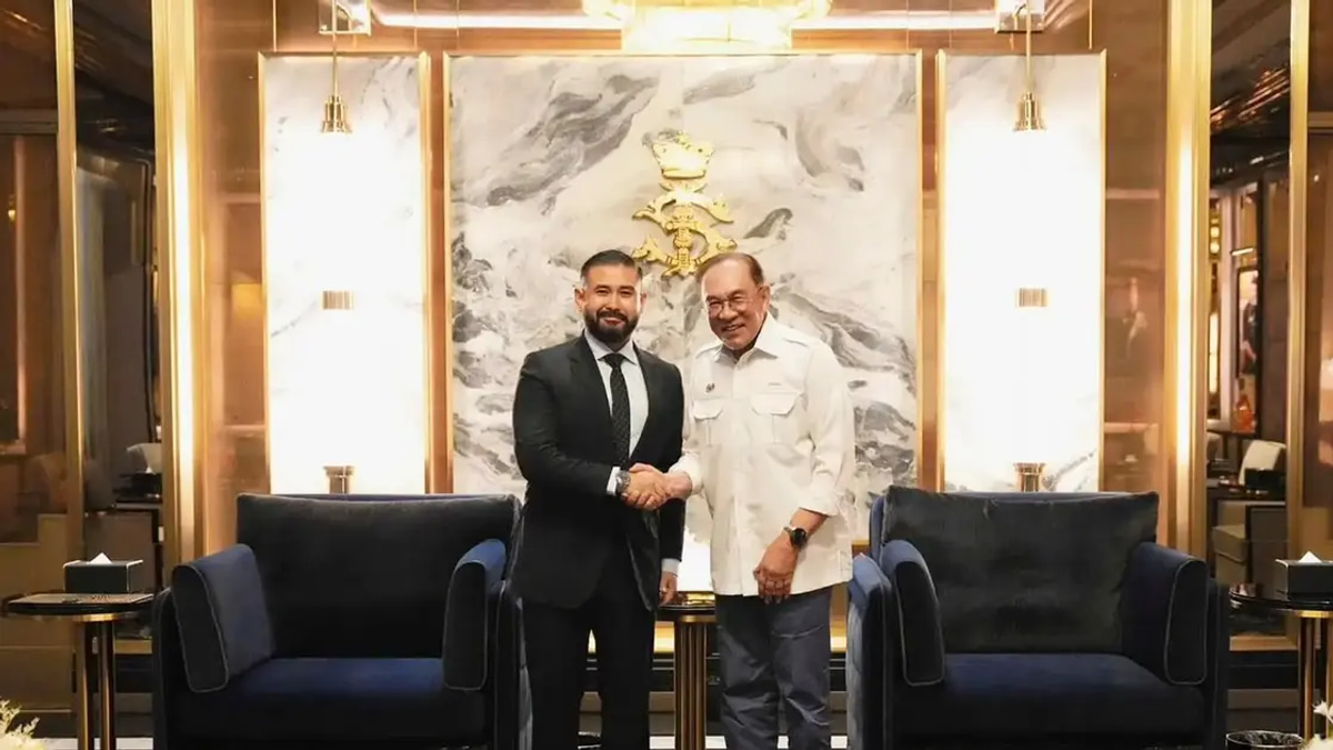 Anwar and Johor Regent Commit to Strengthening Federal-State Ties