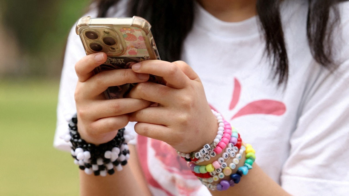Europe Gains Momentum on Child Social Media Ban as Ireland Takes EU Helm