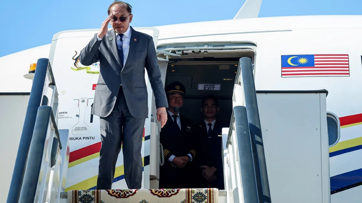PM Anwar Returns to Penang Following Turkmenistan Trip for Hawana and Investment Push