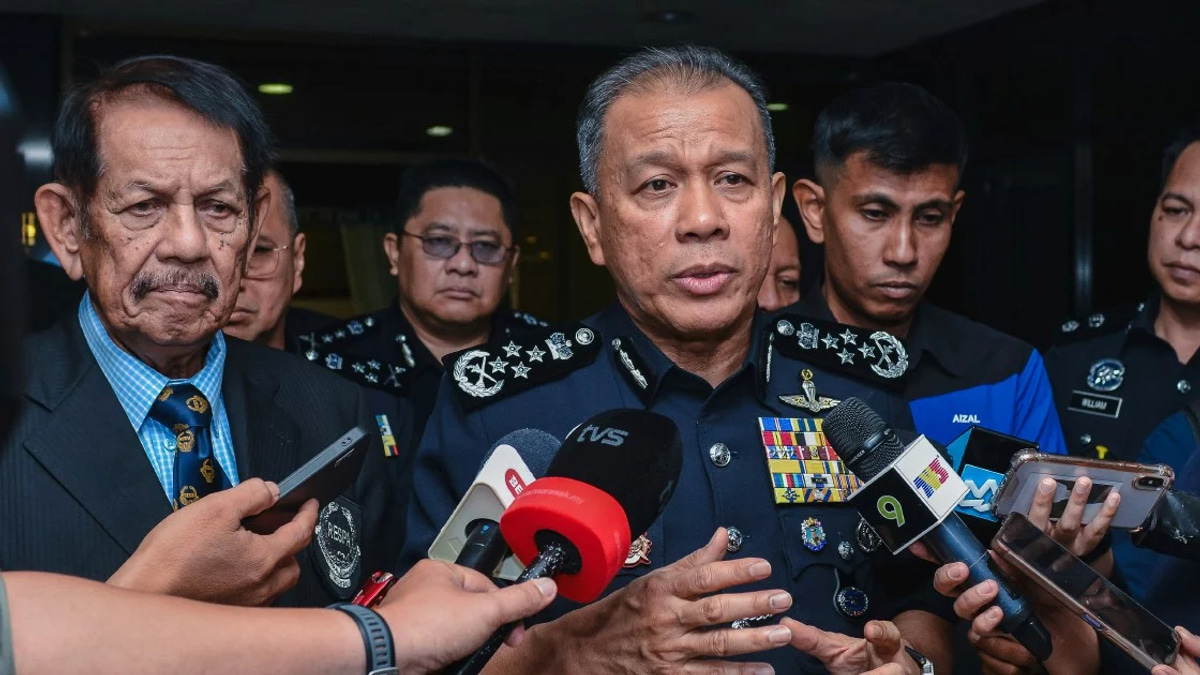 Police launch probe into officer's viral China video involving alleged insults to residents