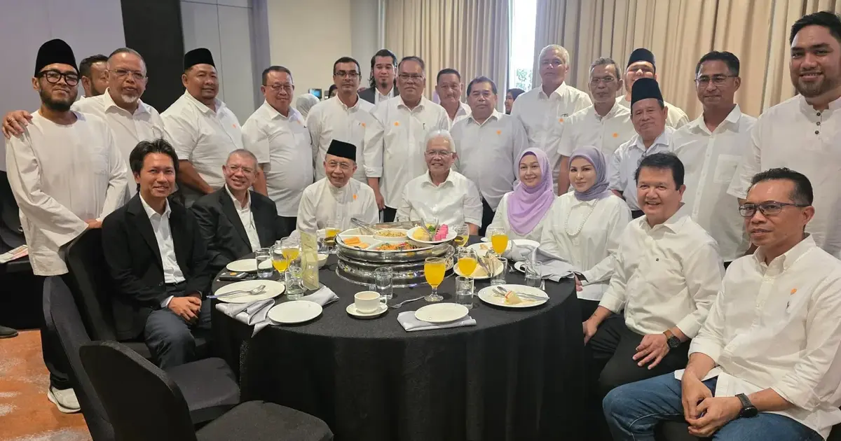 Hamzah Takes Helm of Wawasan as Veteran Leaders Join Leadership Team