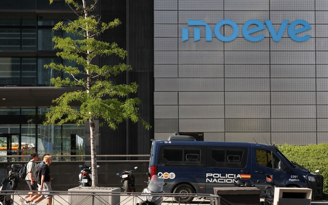 Major Fire Breaks Out at Torre Moeve, Spain's Second-Tallest Skyscraper