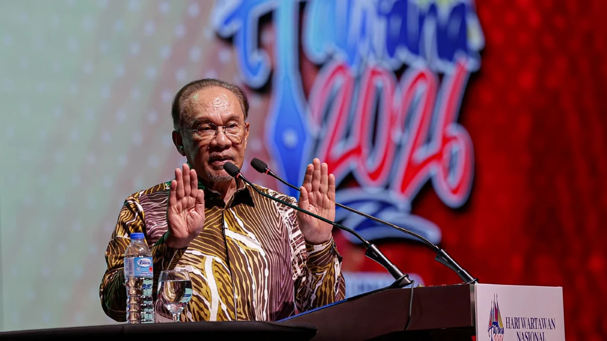 Anwar Backs Judge Nallini's Appointment to Lead Media Council