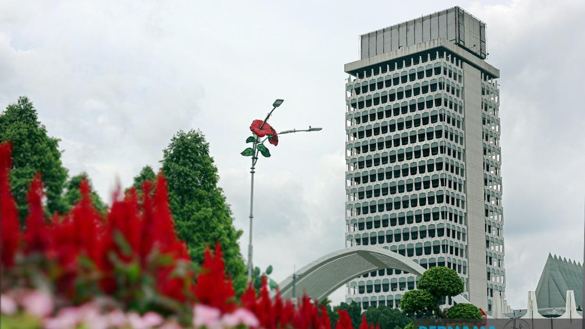 Parliament Returns Monday With Constitutional Reforms and Road Safety Push in Focus