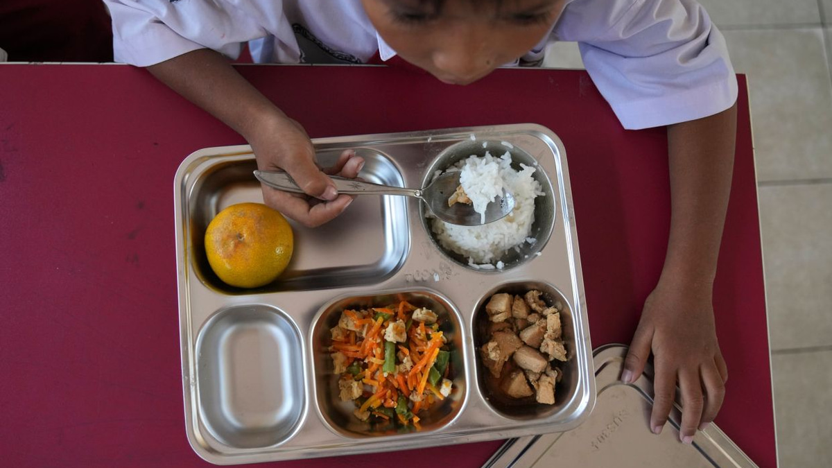 Indonesia's Free Meals Scandal Deepens: Anti-Graft Group Calls for Programme Suspension and Agency Dissolution