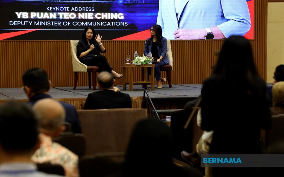 Civil Servants Must Avoid Provocative Language and 3R Sensitivities, Says Teo Nie Ching