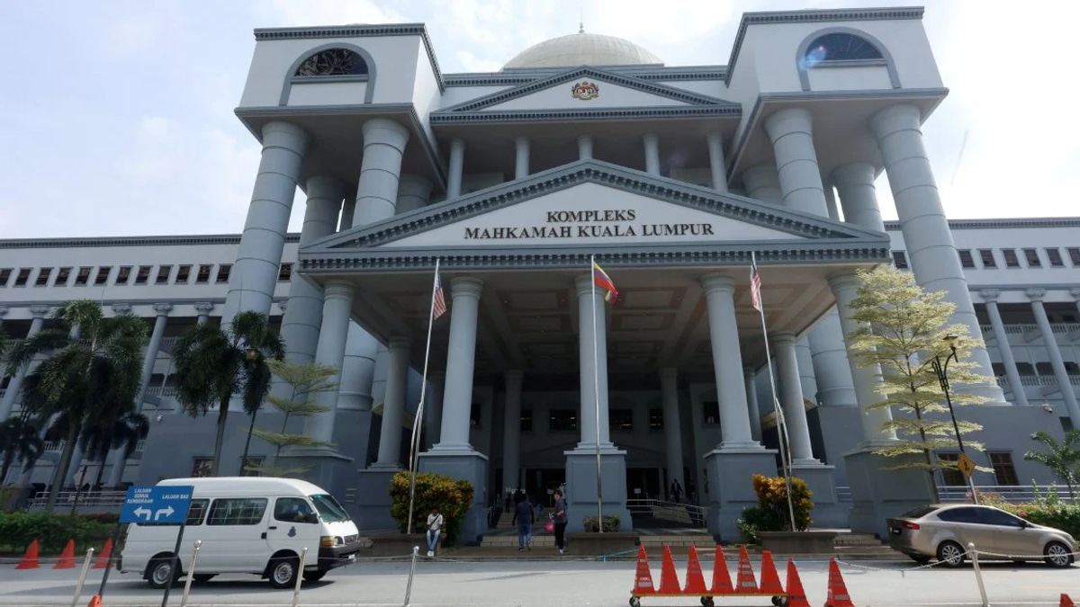 Statutory Body Chief Faces Seven Graft Charges Over RM1 Million Sports Facility Bribes