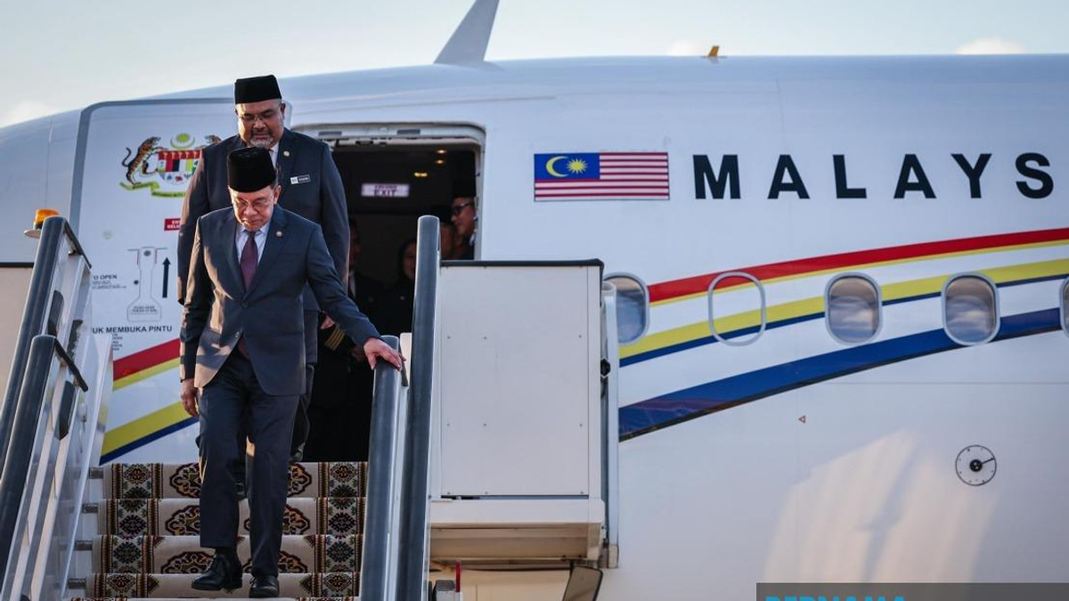 PM Anwar in Turkmenistan for Strategic Central Asia Visit