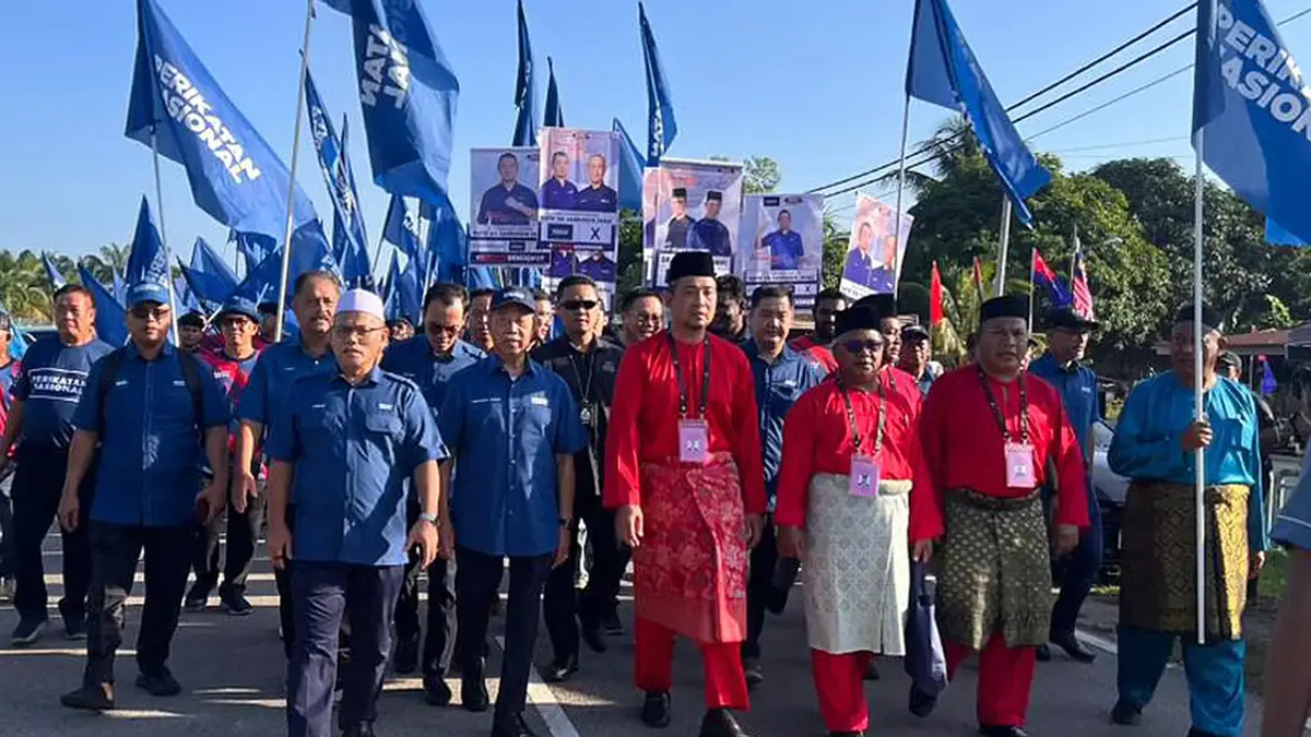 Muhyiddin leads show of strength as Perikatan backs Bukit Kepong bid