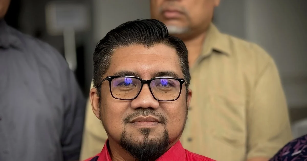 Court Orders Political Activist Badrul Hisham to Mount Defence in Royal Defamation Case