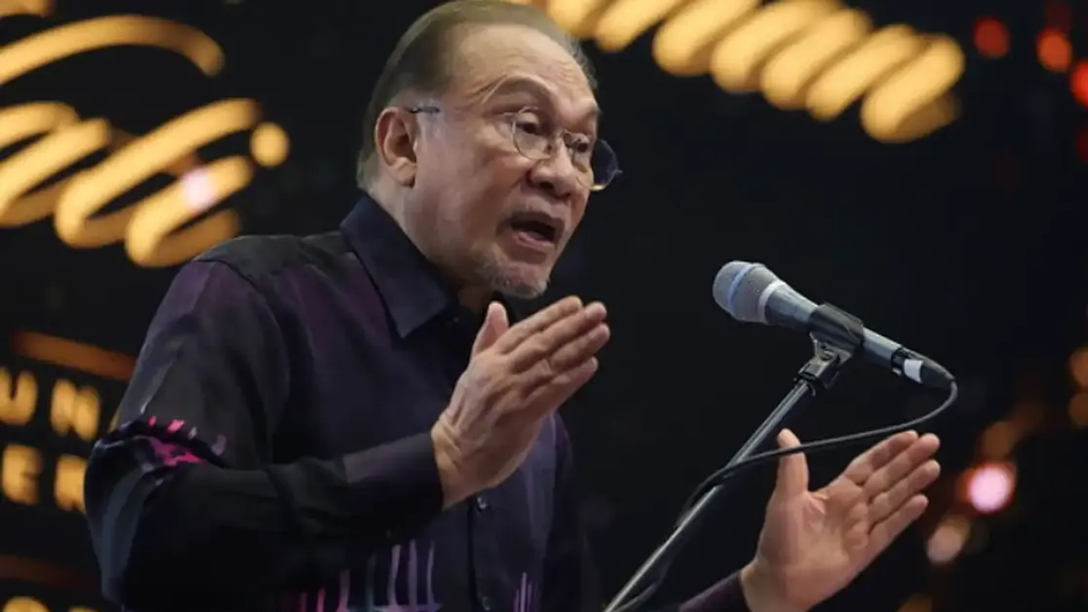 Anwar Calls on Malaysians to Reject Divisive Rhetoric From Political Figures