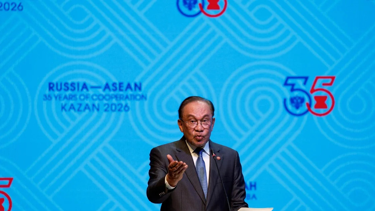 Anwar Says Asean-Russia Trade Deal Offers Fresh Momentum for Regional Ties