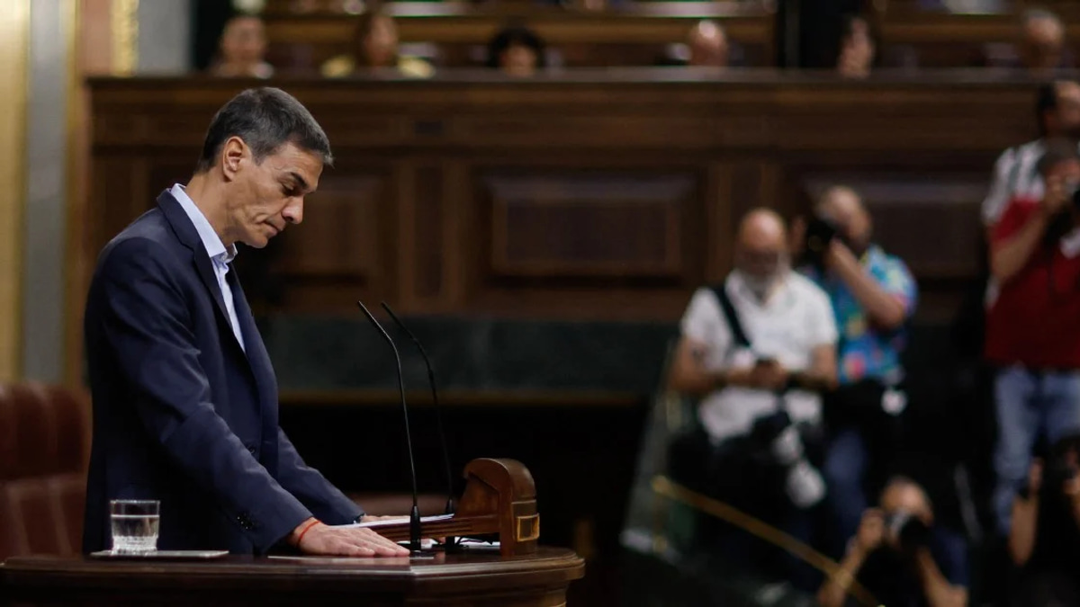 Spanish PM Downplays Corruption Claims as Top Aide Faces Prison Time