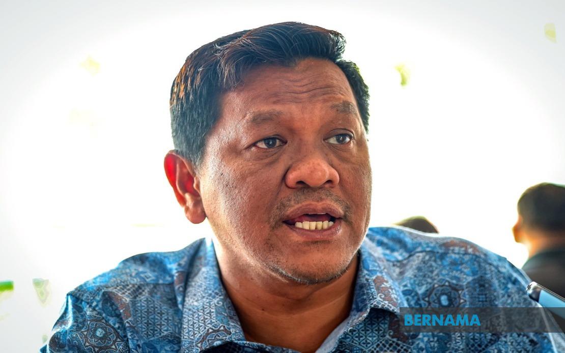 200 Renggam Motorcyclists Receive RM5 Fuel Vouchers Under Government Outreach Initiative
