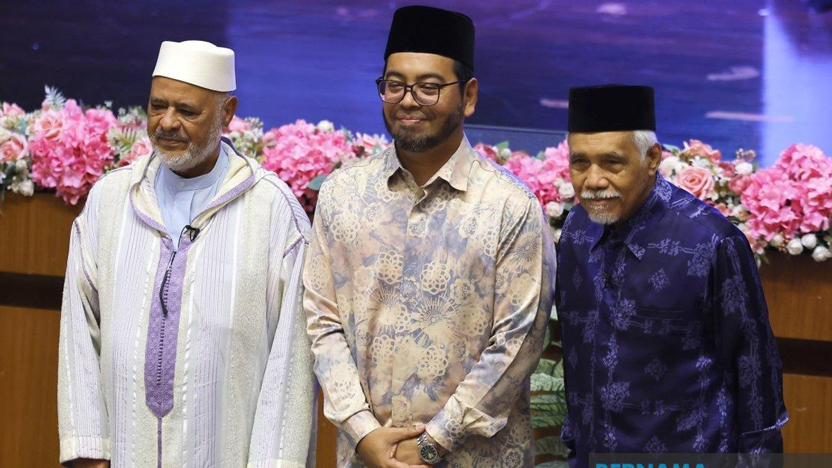 Malaysia Launches Lecture Series To Bring Islamic Scholars' Ideas to the Mainstream