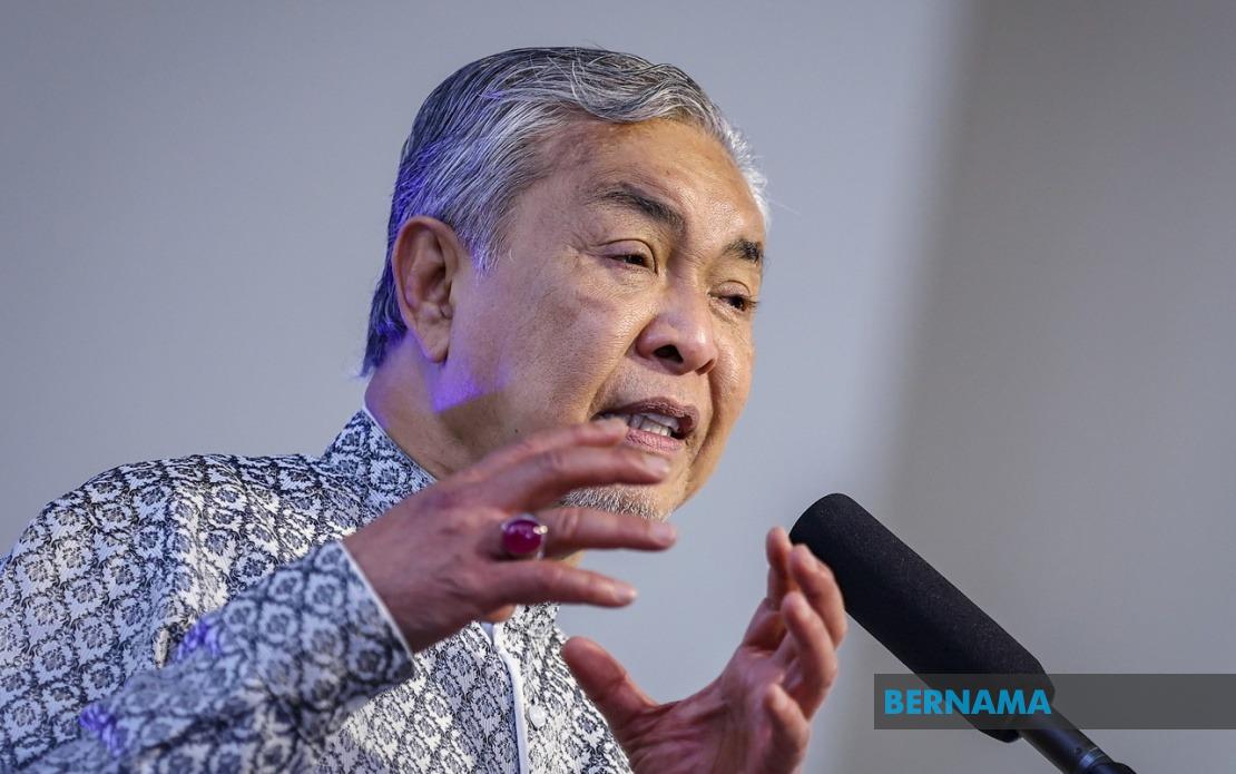 Ahmad Zahid Urges End to Old Political Grievances in Johor Campaign