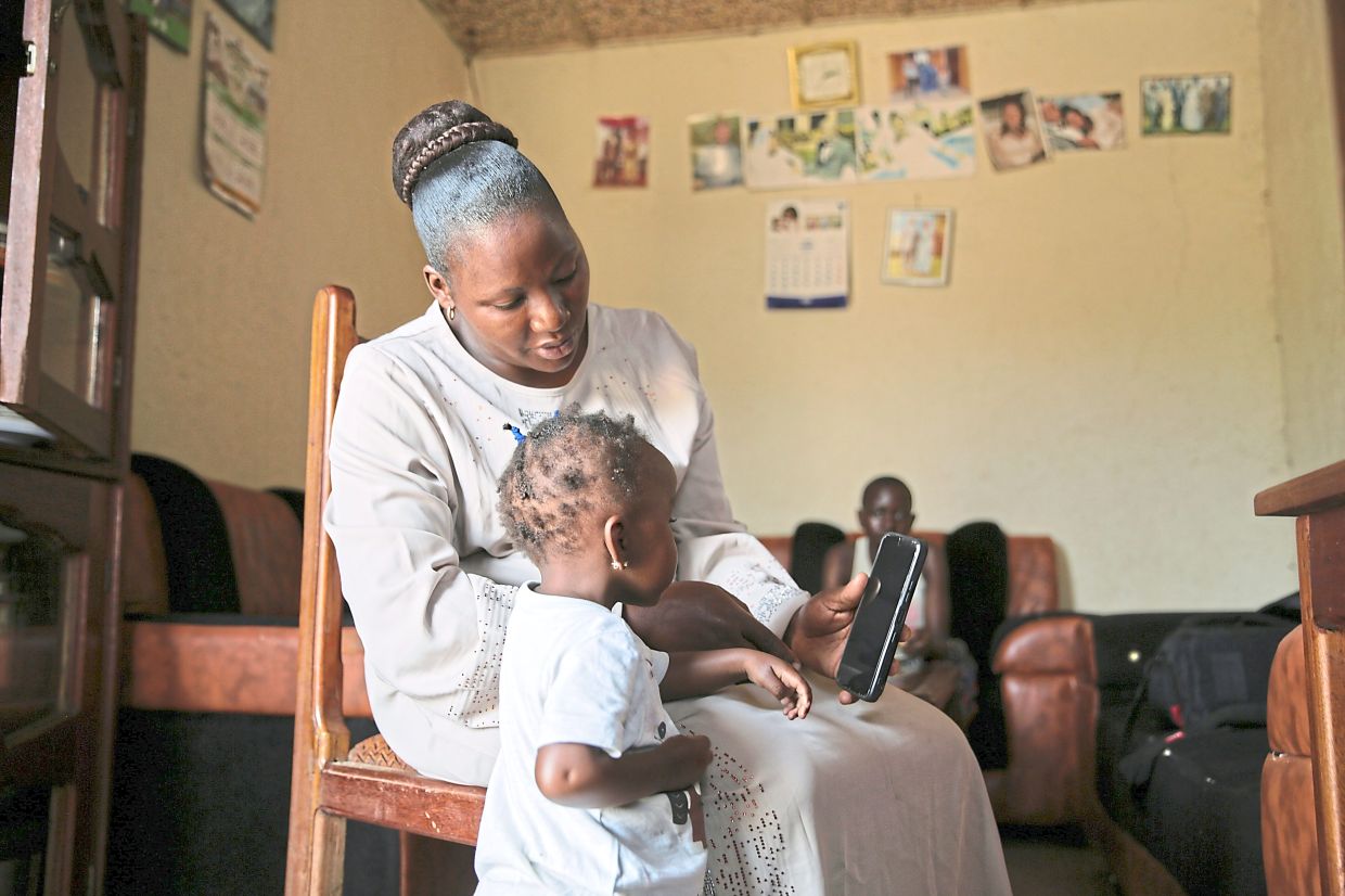 Lessons from Congo's Deadliest Ebola Crisis: Survivors Warn of Misinformation and Community Distrust