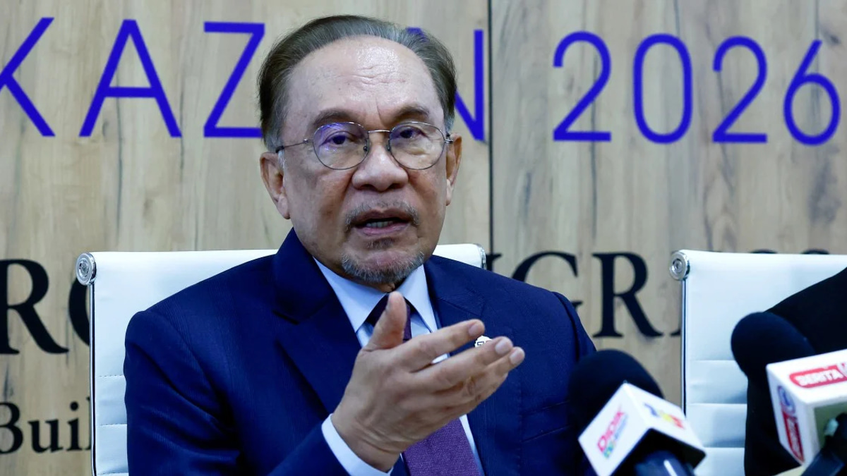 Russia Pledges Long-Term Energy Supply to Malaysia, Anwar Confirms