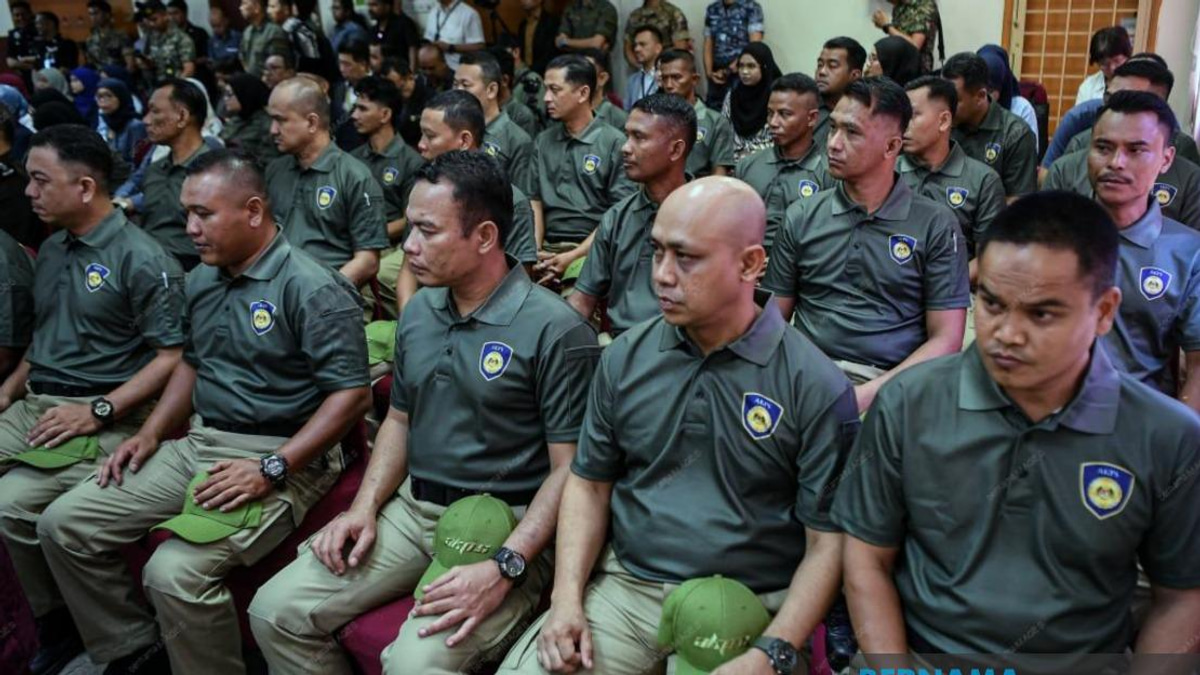 Government Guarantees AKPS Personnel Job Security and Benefits During Service Transition