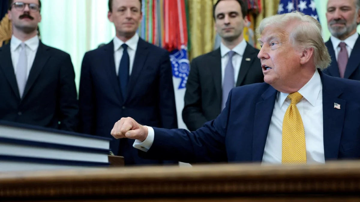 Two additional arrests made in alleged White House UFC attack plot against Trump