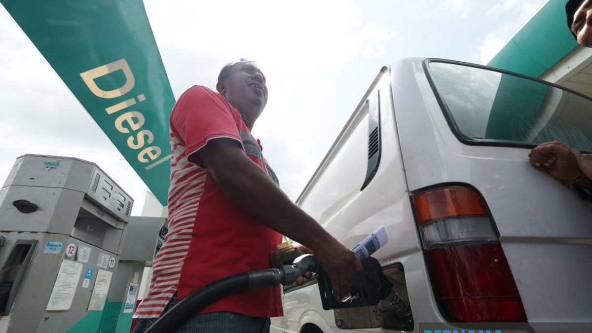 Subsidised Diesel Price to Drop to RM2.10 Per Litre from July 2026, Says PM Anwar